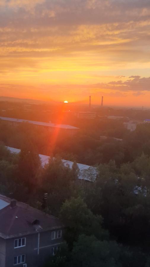 Uzak Apartment 2 Ałma Ata Zewnętrze zdjęcie